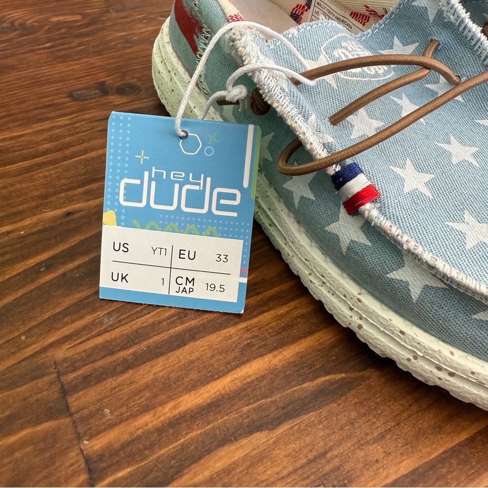 Hey Dude Boys' Wally Youth Americana Casual Shoes in Denim Star Size 1 - Picture 8 of 8